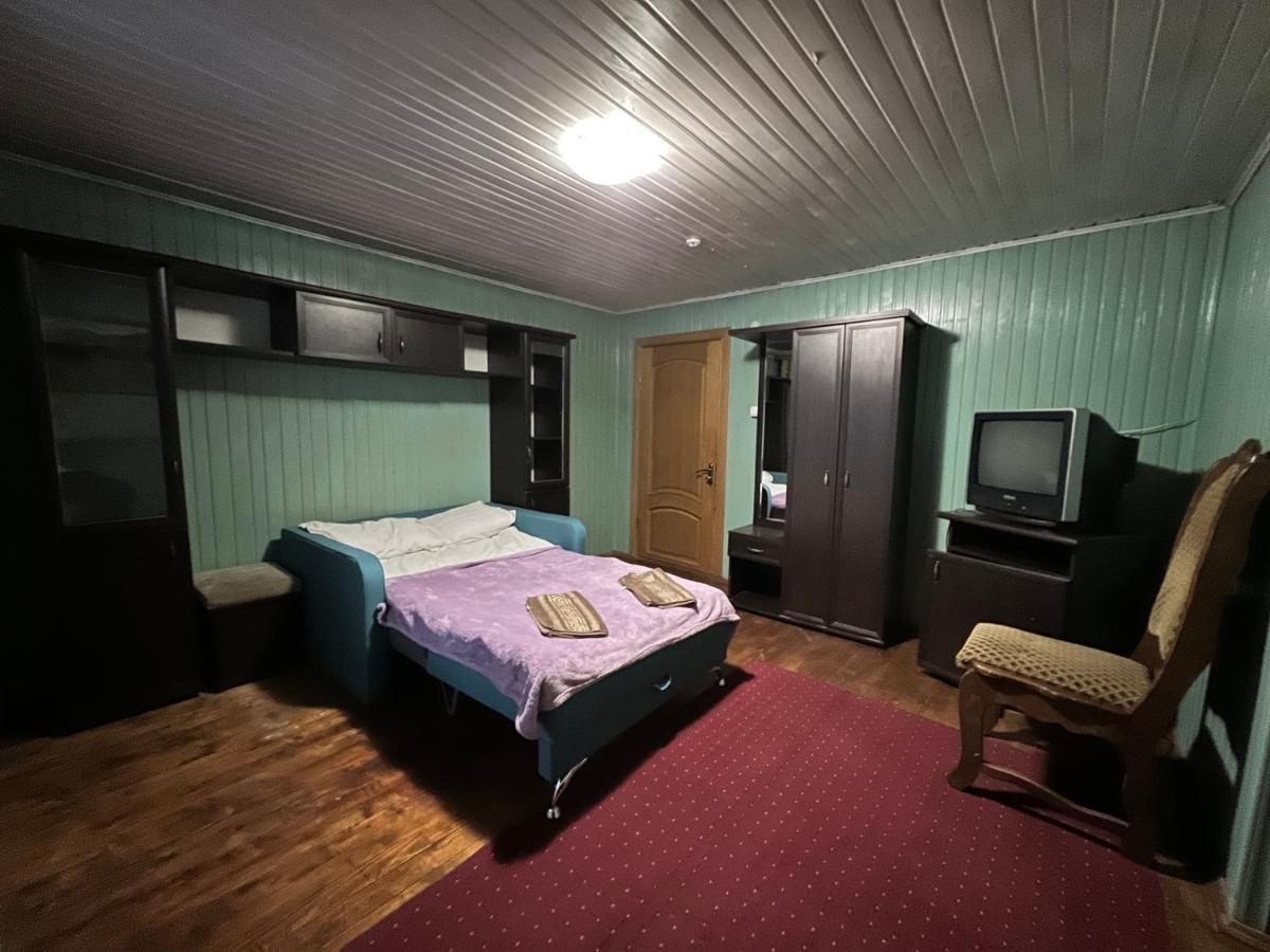 Hotel Natashka Huklyvyy Bagian luar foto
