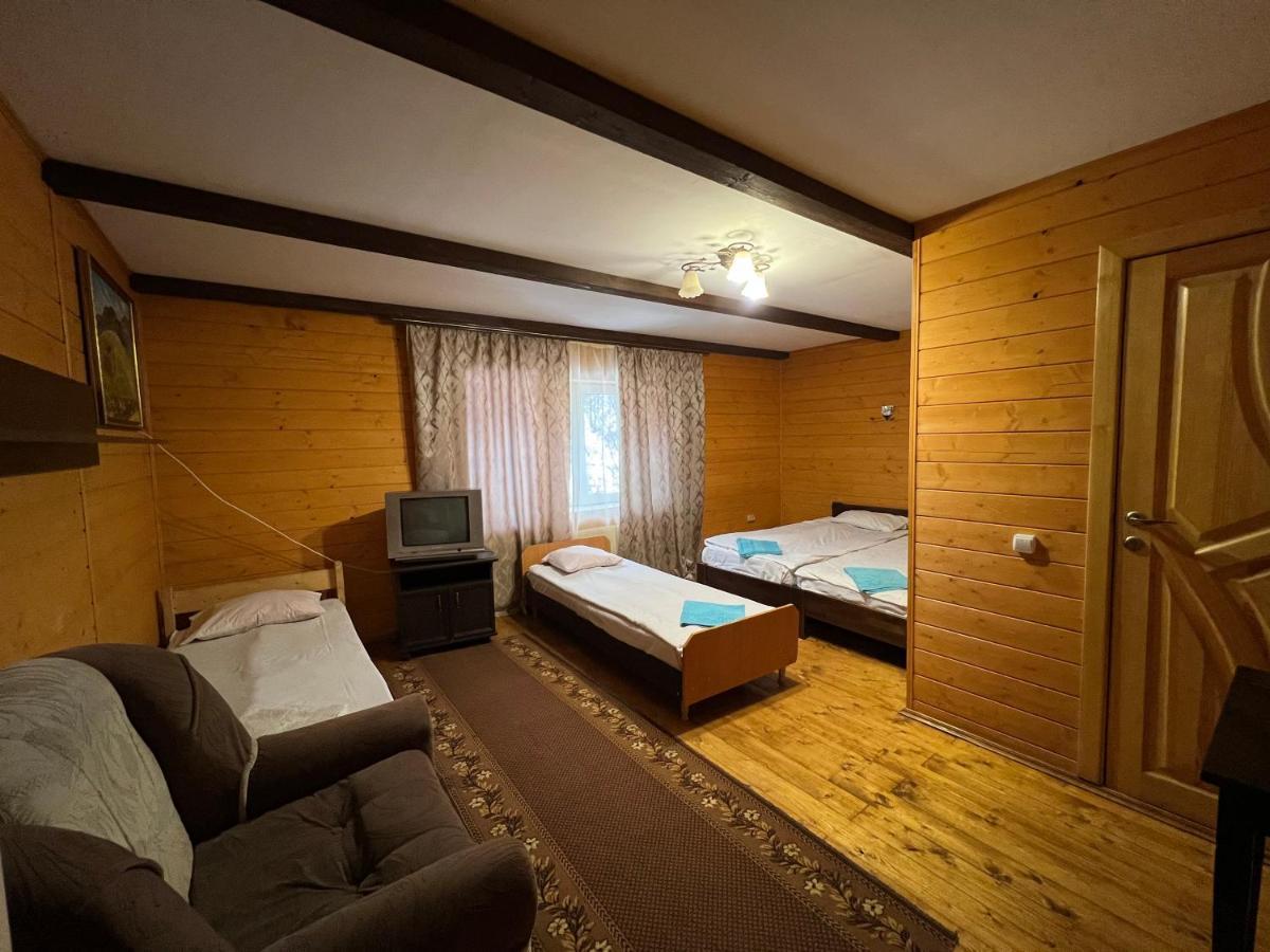 Hotel Natashka Huklyvyy Bagian luar foto